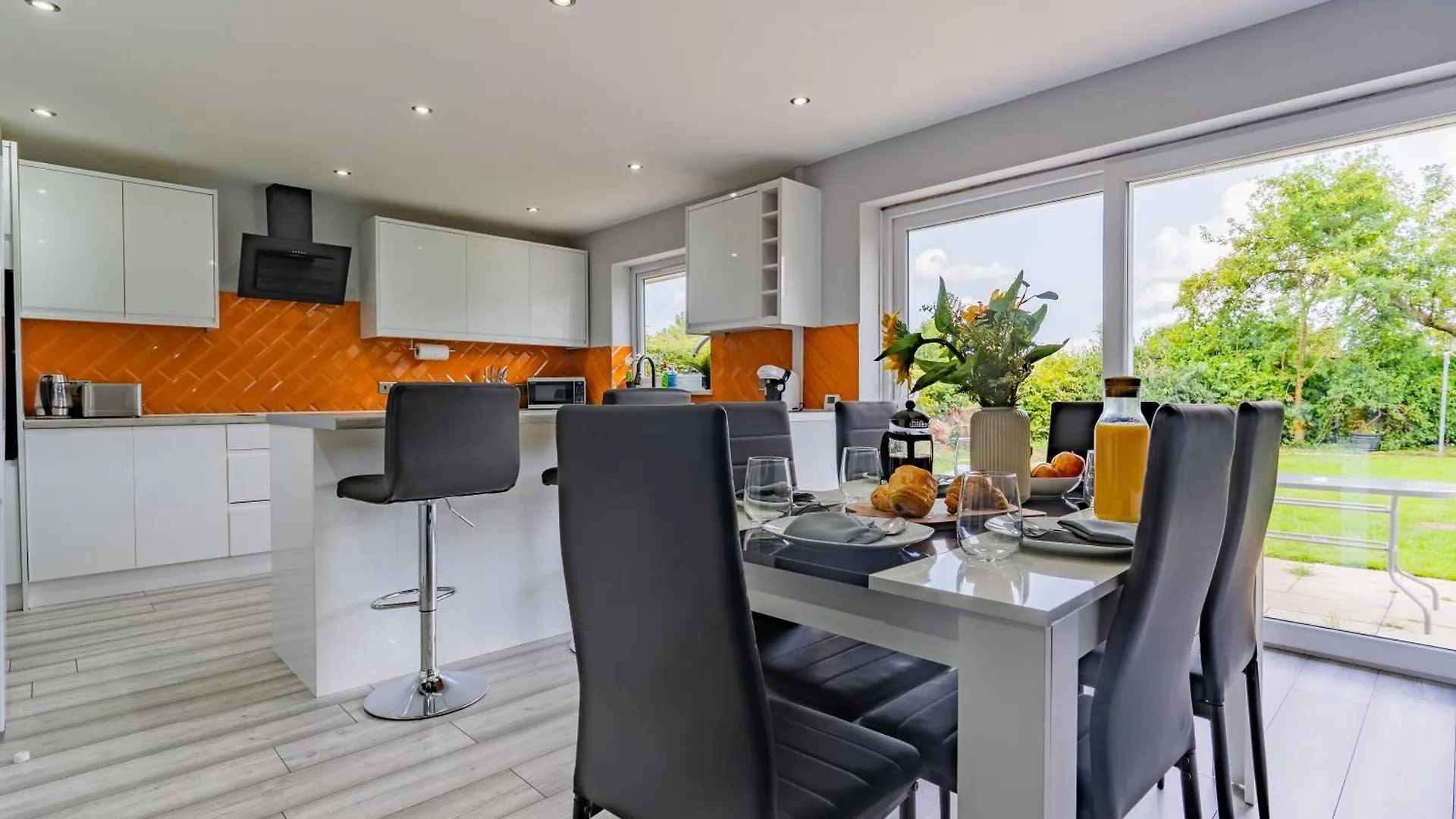 Jodi'S Bungalow - Garden And Parking Nottingham